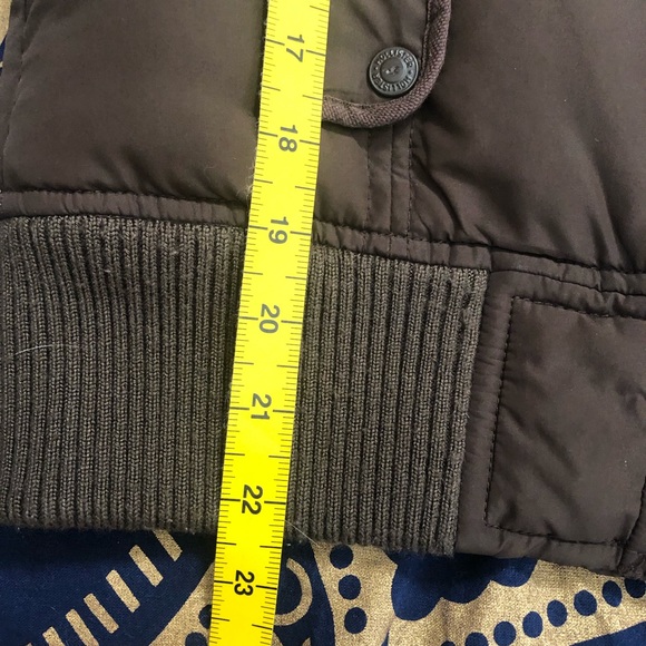 Hollister Red Plaid & Brown Puffer Vest w/ Detachable Fur Hood Size Large - Picture 7 of 14